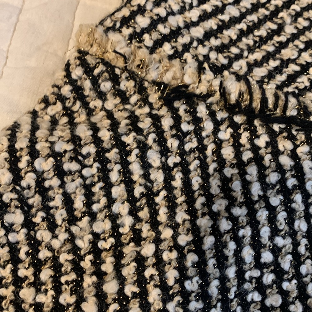 Tweed J Crew Flared Skirt with Metallic Details Size 4 - Picture 2 of 6
